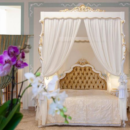 Luxury Apartment Pesaro Papafava Benátky Exteriér fotografie